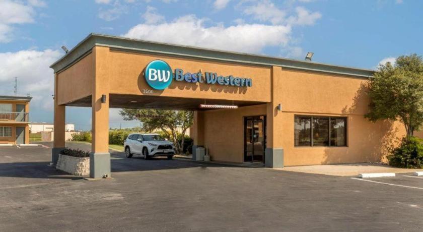 Best Western Taylor Inn Bagian luar foto