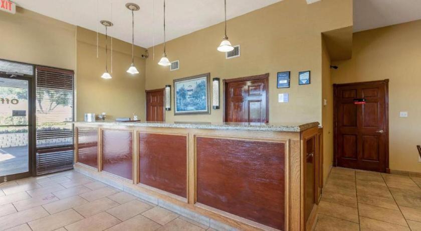Best Western Taylor Inn Bagian luar foto